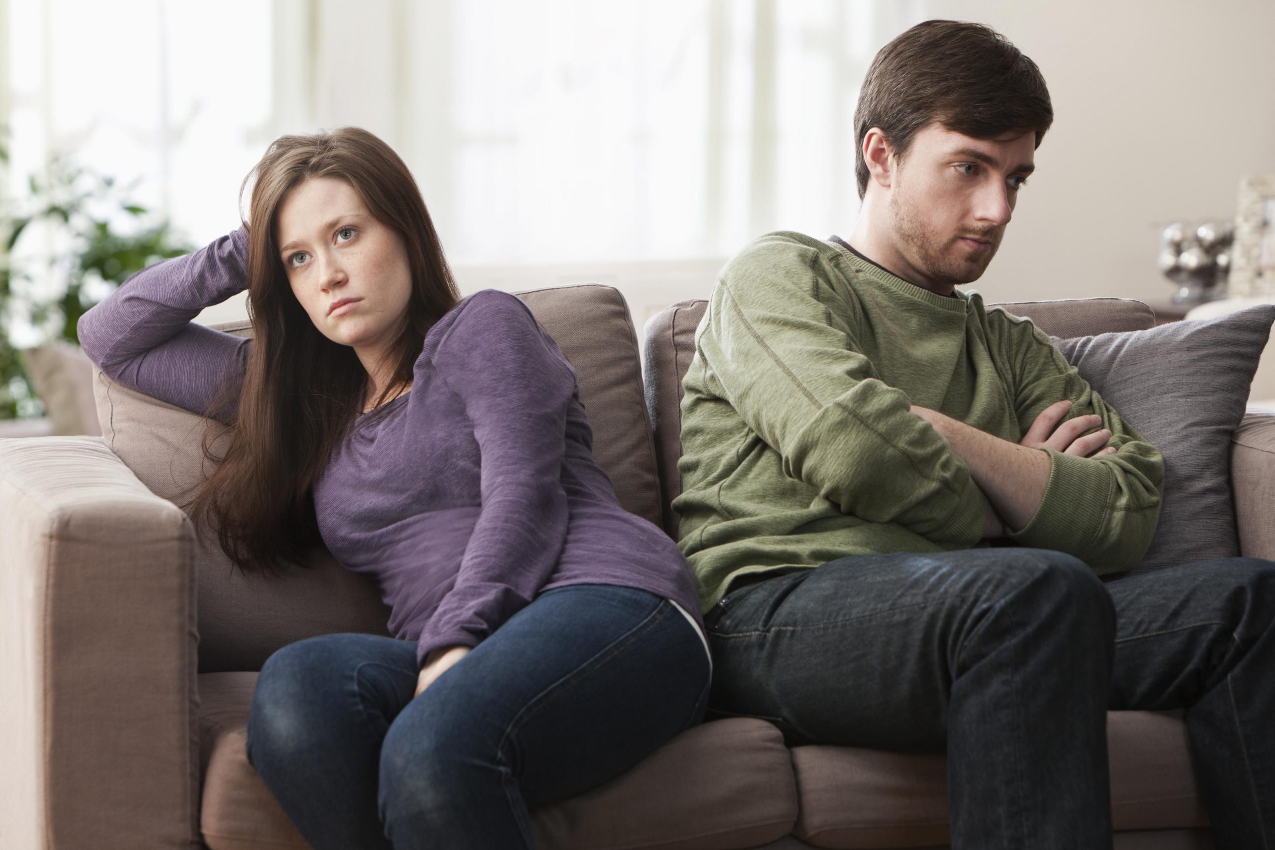 Know-What-to-Do-if-Your-Spouse-Is-Lying-During-Your-Divorce-scaled