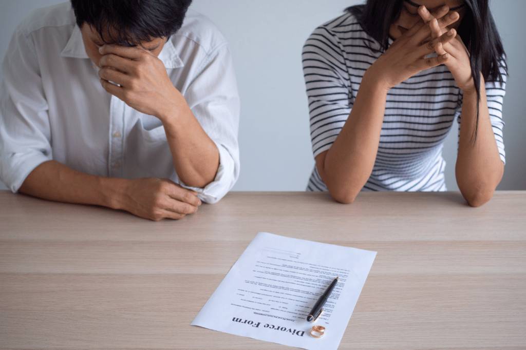 Four Common Mistakes People Make During a Divorce in California